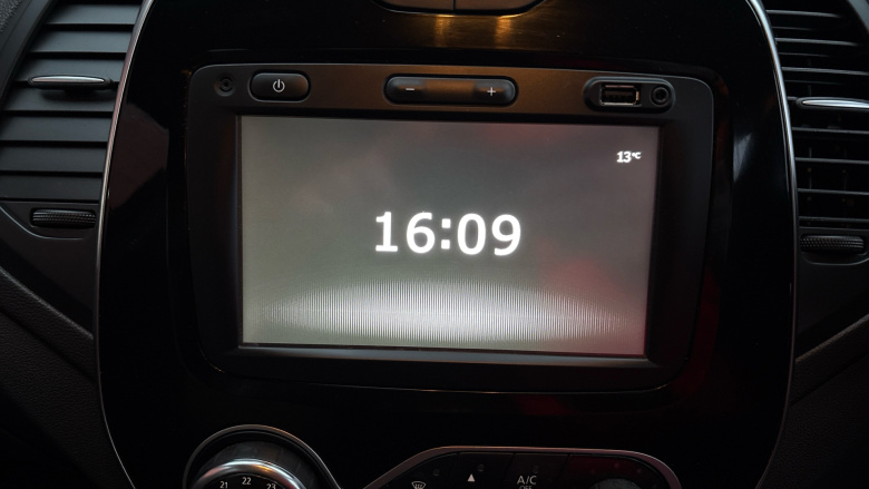 Renault Captur 0.9 TCE 90 Iconic 5dr Petrol Hatchback